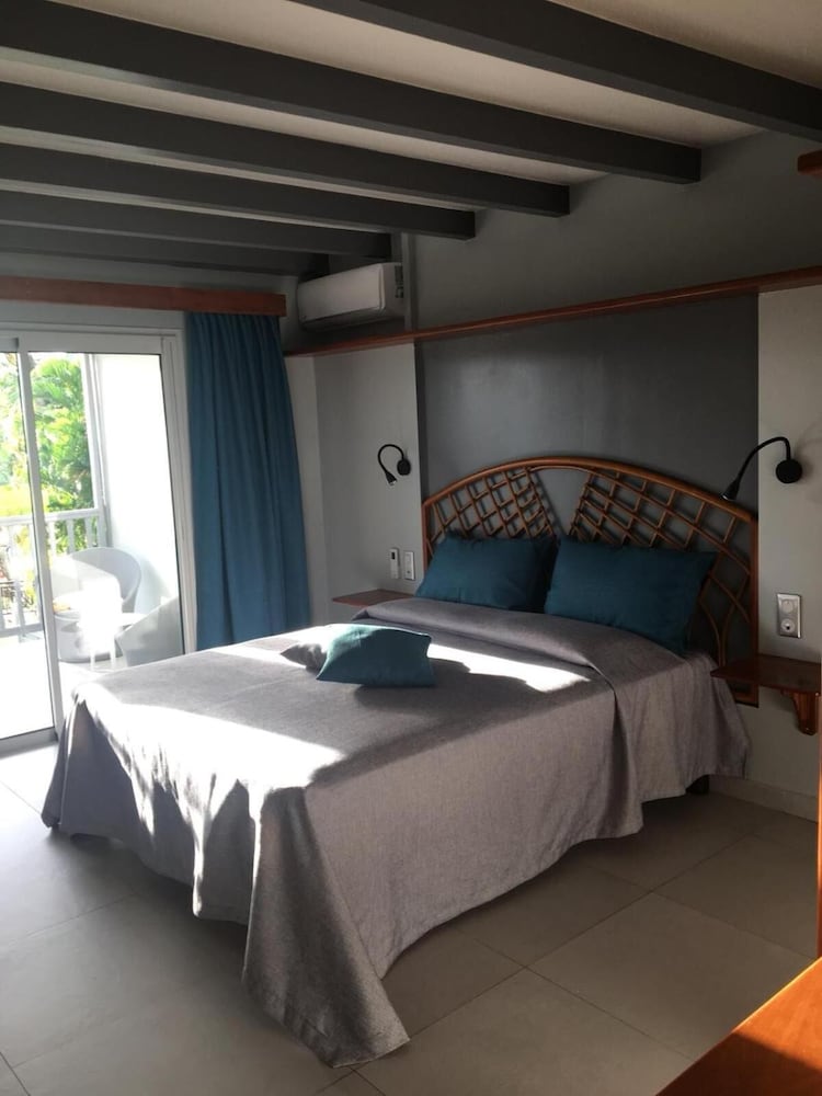 Habitation Grande Anse 22/83