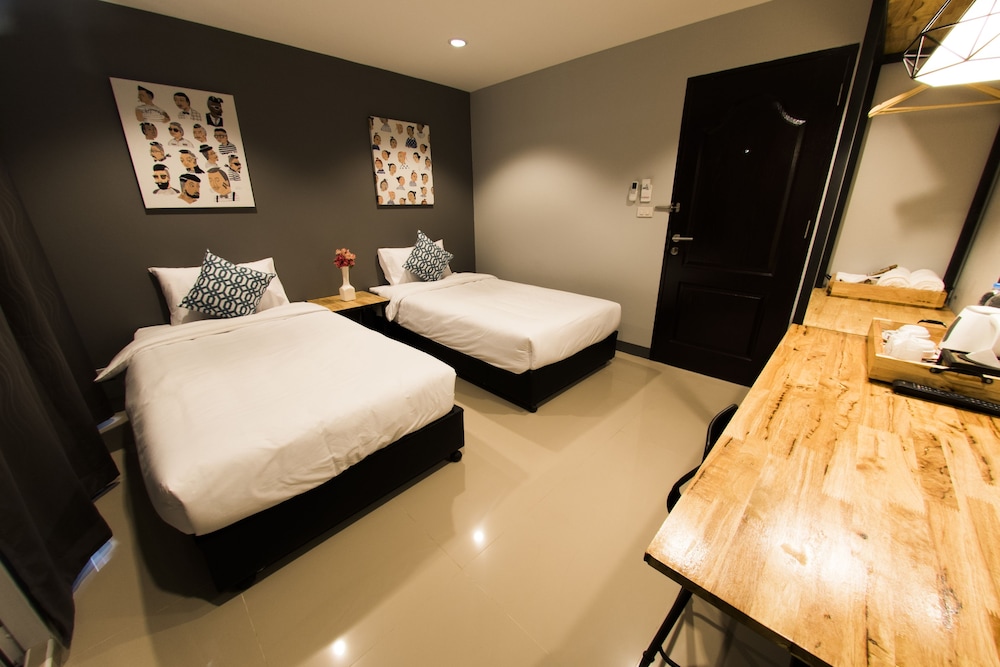 North Inn Town 28/51