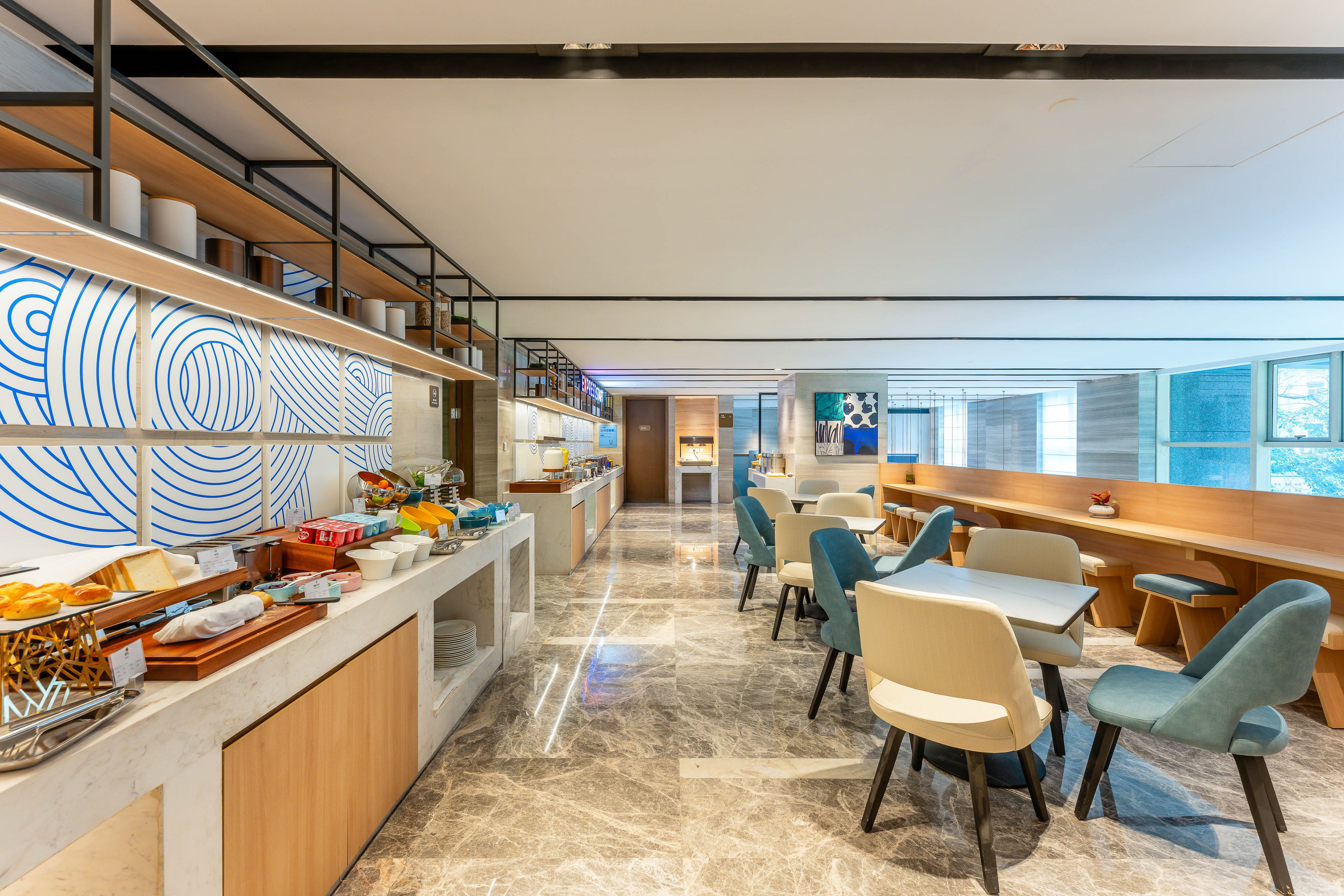 Holiday Inn Express Hangzhou Huanglong 37/50
