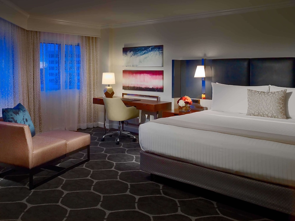 Royal Sonesta Houston Galleria 18/57