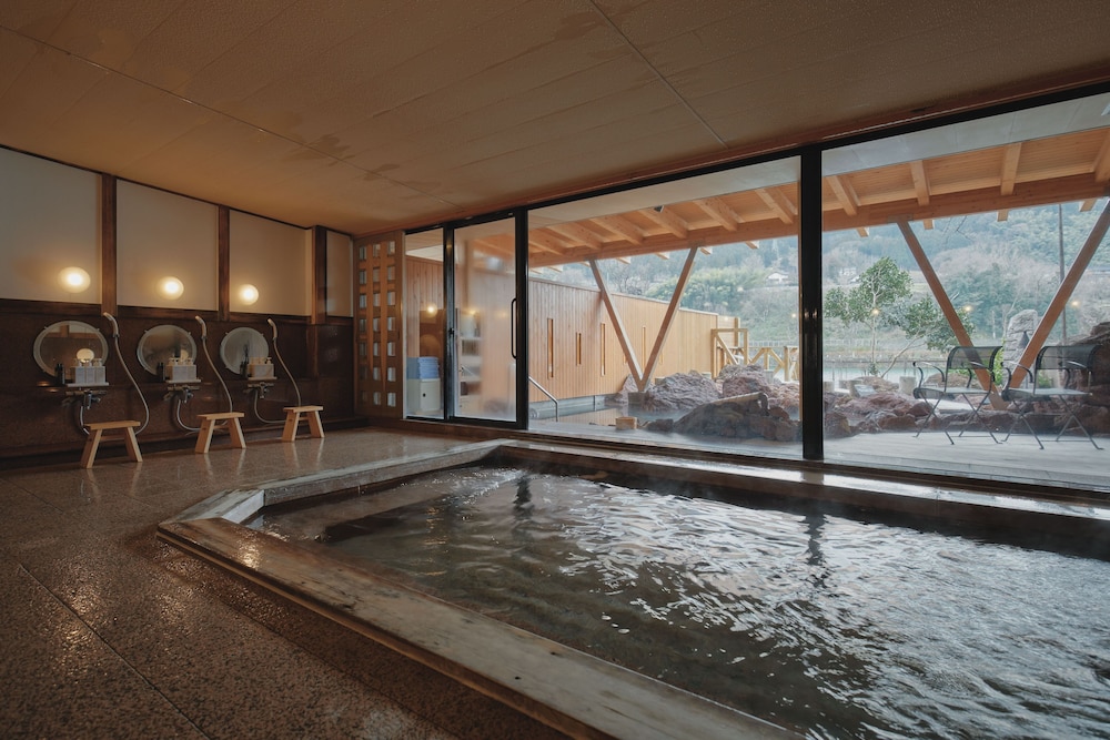 River Retreat Garaku 22/46