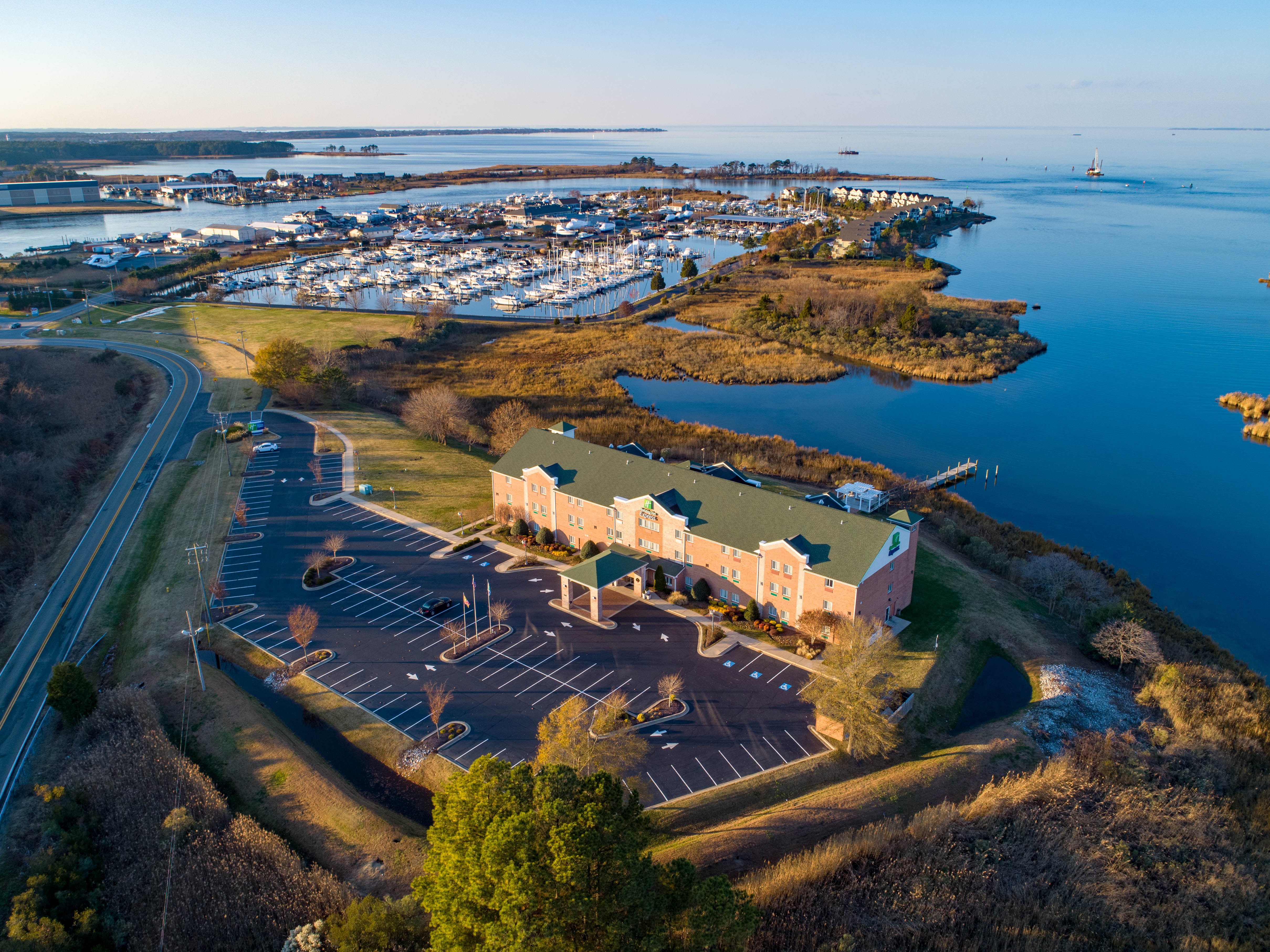 Holiday Inn Express Annapolis East-Kent Island 70/76