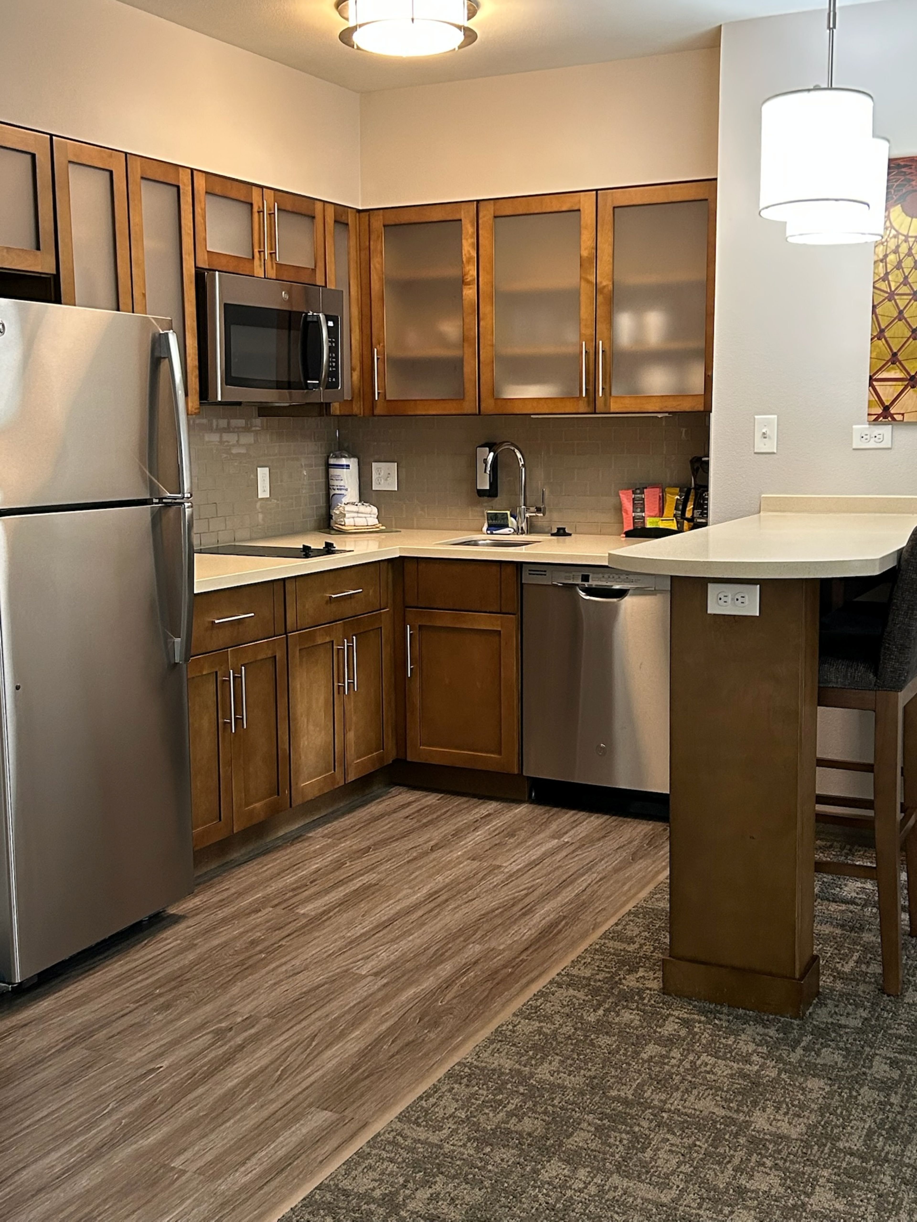 Staybridge Suites Hillsboro South 60/76
