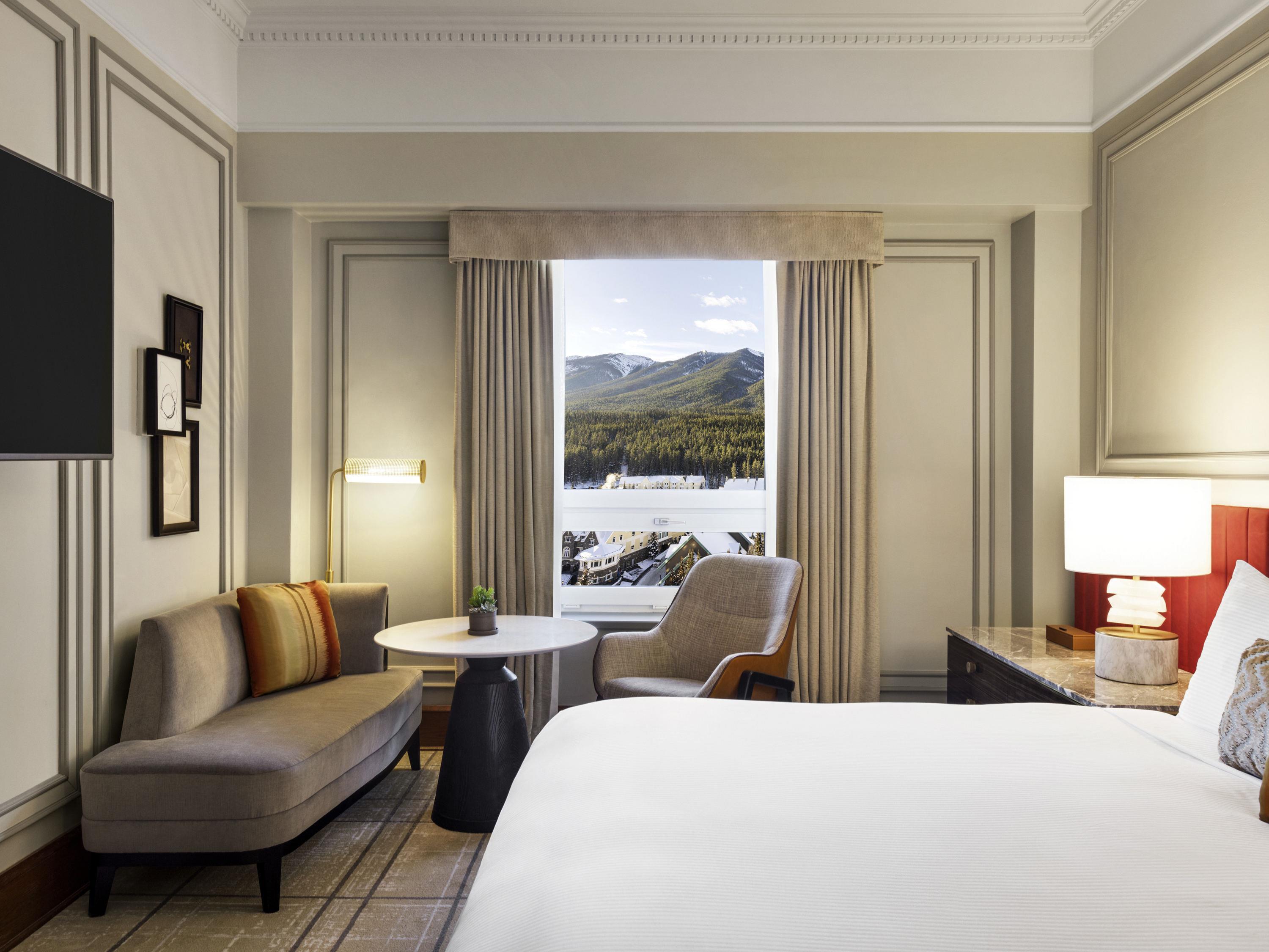 Exclusive, Fairmont Gold, 2 Queen Beds, Lounge Access