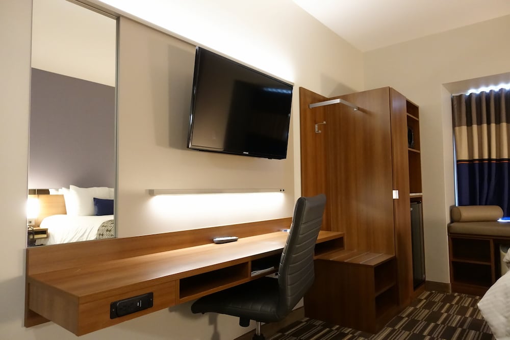 Microtel Inn & Suites By Wyndham Sault Ste. Marie 26/47
