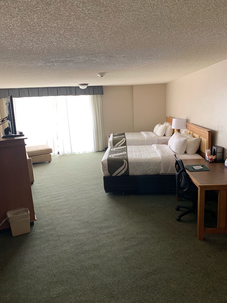 Comfort Suites Idaho Falls 15/50