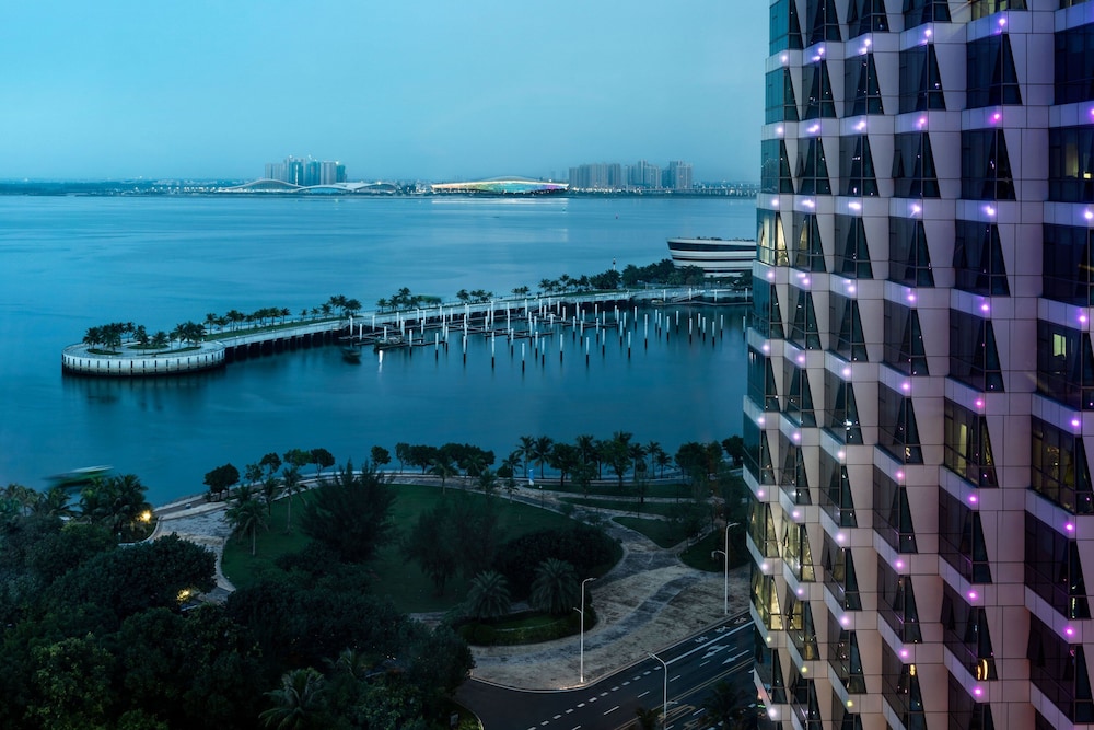 Sheraton Zhanjiang Hotel 20/48