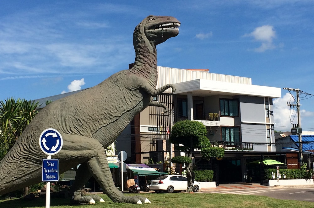 Dino Studio 32/39