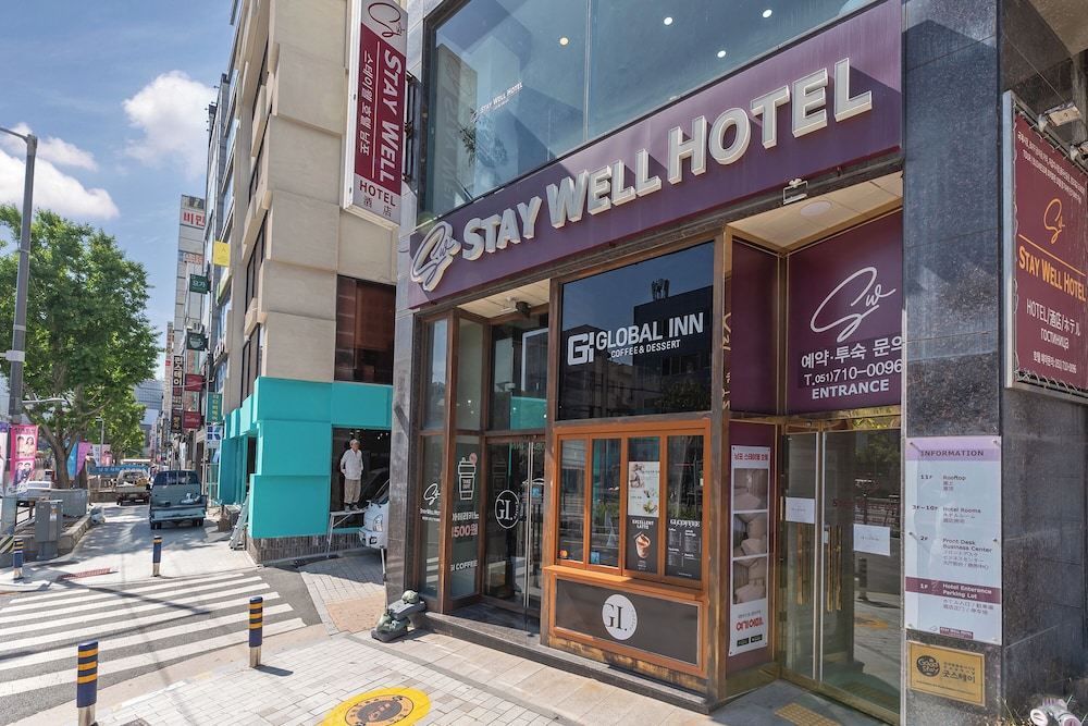 Staywell Hotel 4/50