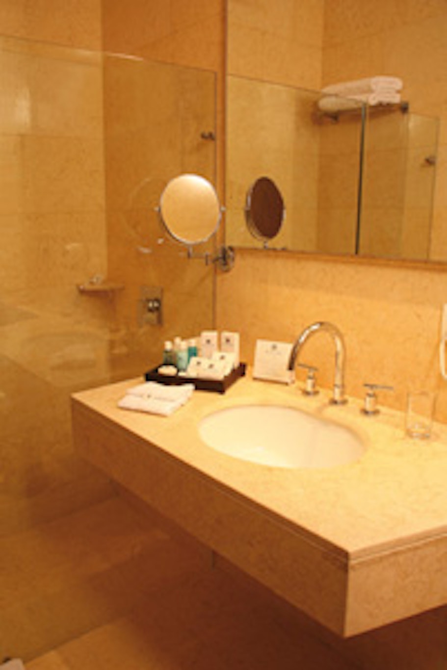 Blue Suites Hotel 46/47