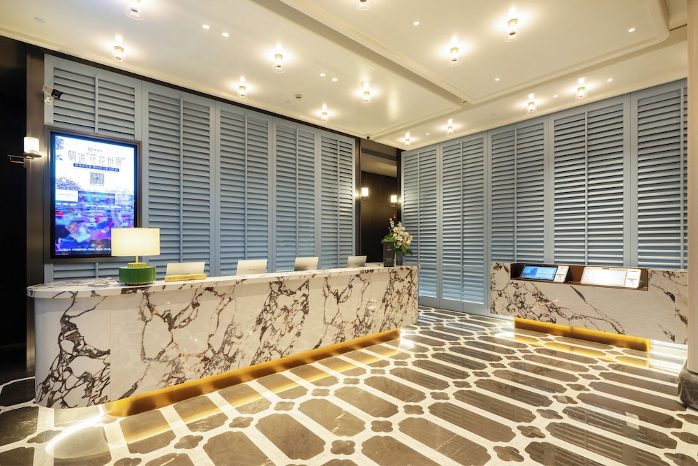 Mercure Guangzhou Baiyun International Airport 6/44