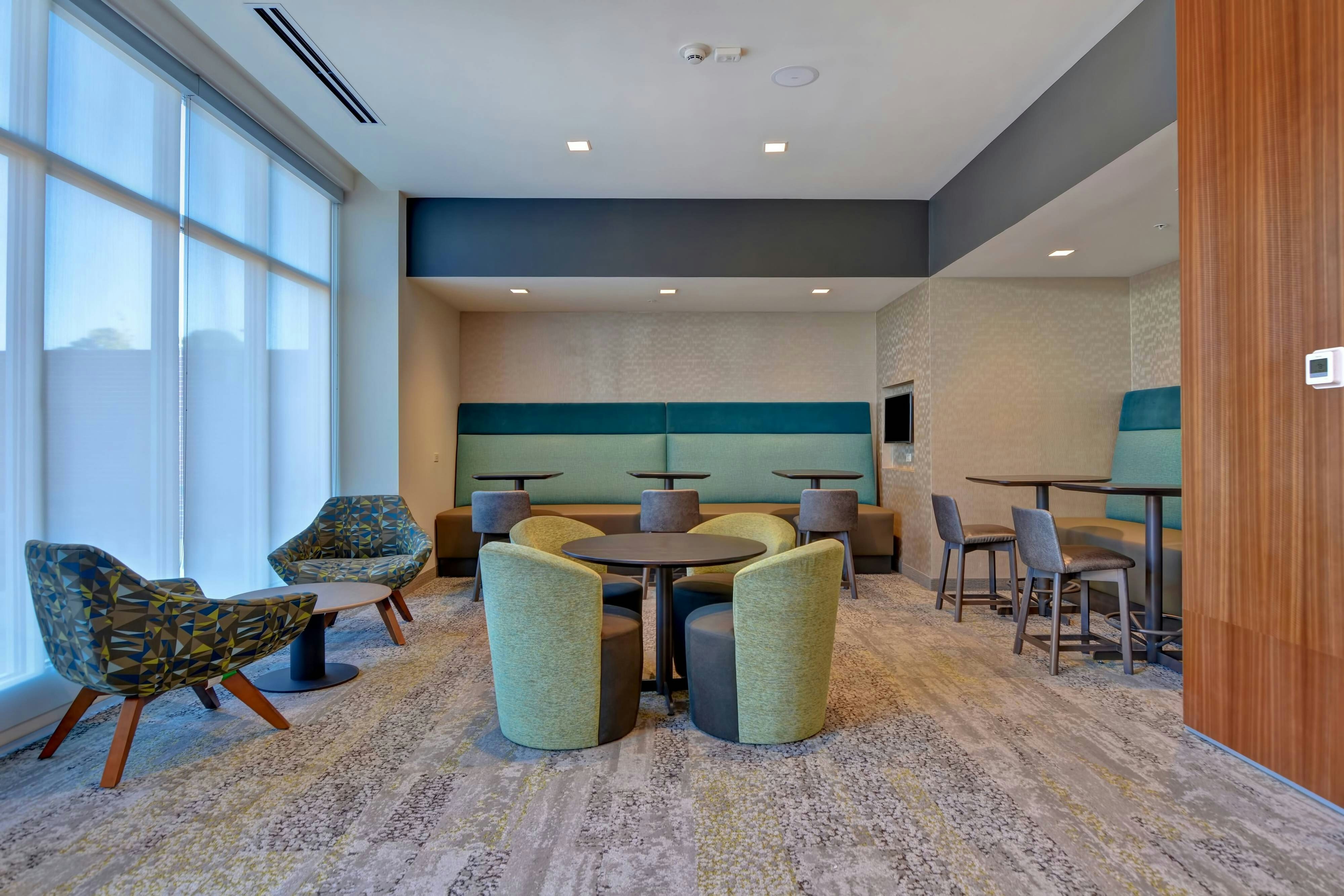 Courtyard By Marriott Jackson Madison 46/48