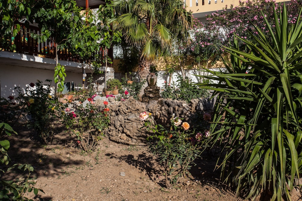 Ammoudi Hotel 34/45
