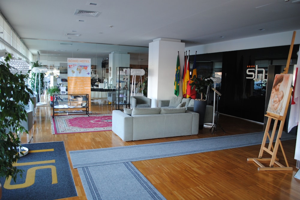 Schio Hotel 3/40