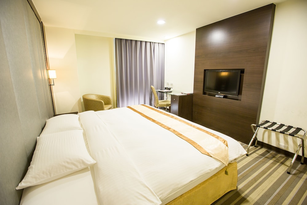 Hotel Bonza 16/63