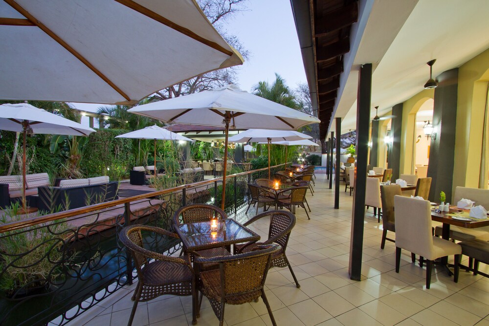 Protea Hotel By Marriott Livingstone 39/50