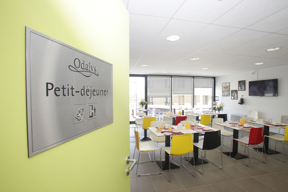 Appart'hotel Odalys City Campus - Paris Rueil Malmaison 44/50