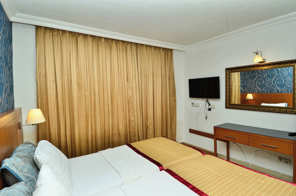 Room at Tropic Hotel Side, SIDE