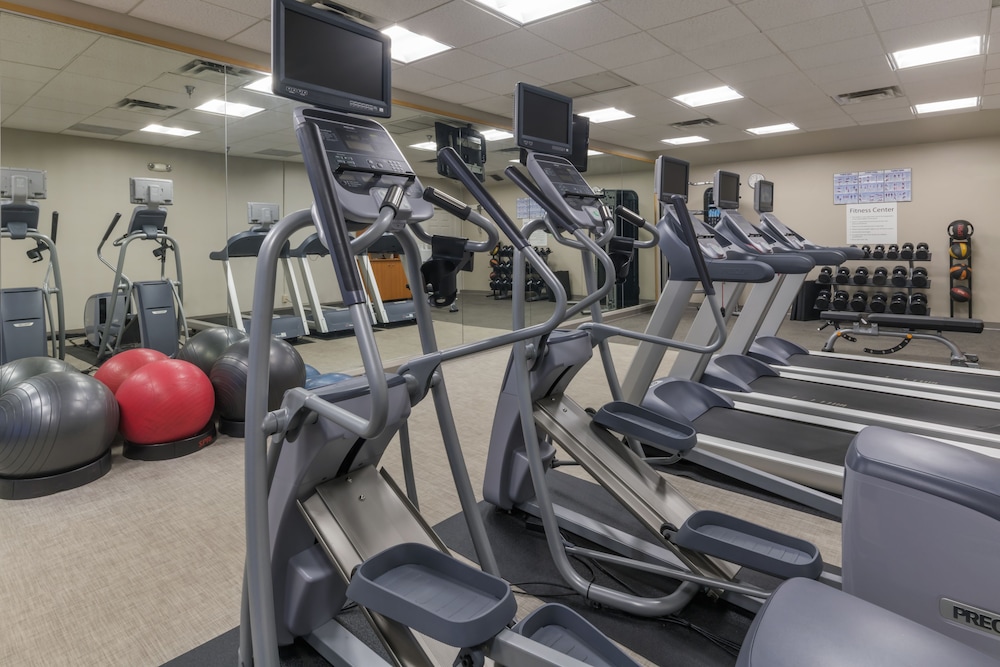 Holiday Inn Hotel And Suites Phoenix Airport North 28/86