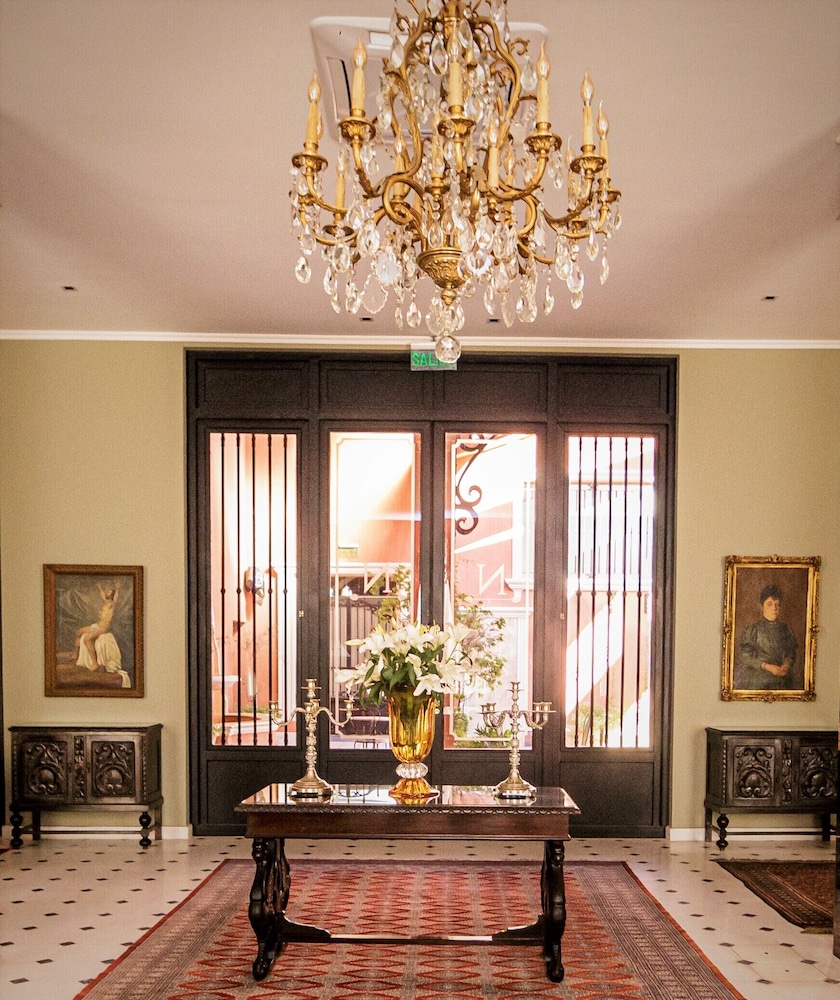 Nino Hotel Boutique 37/50