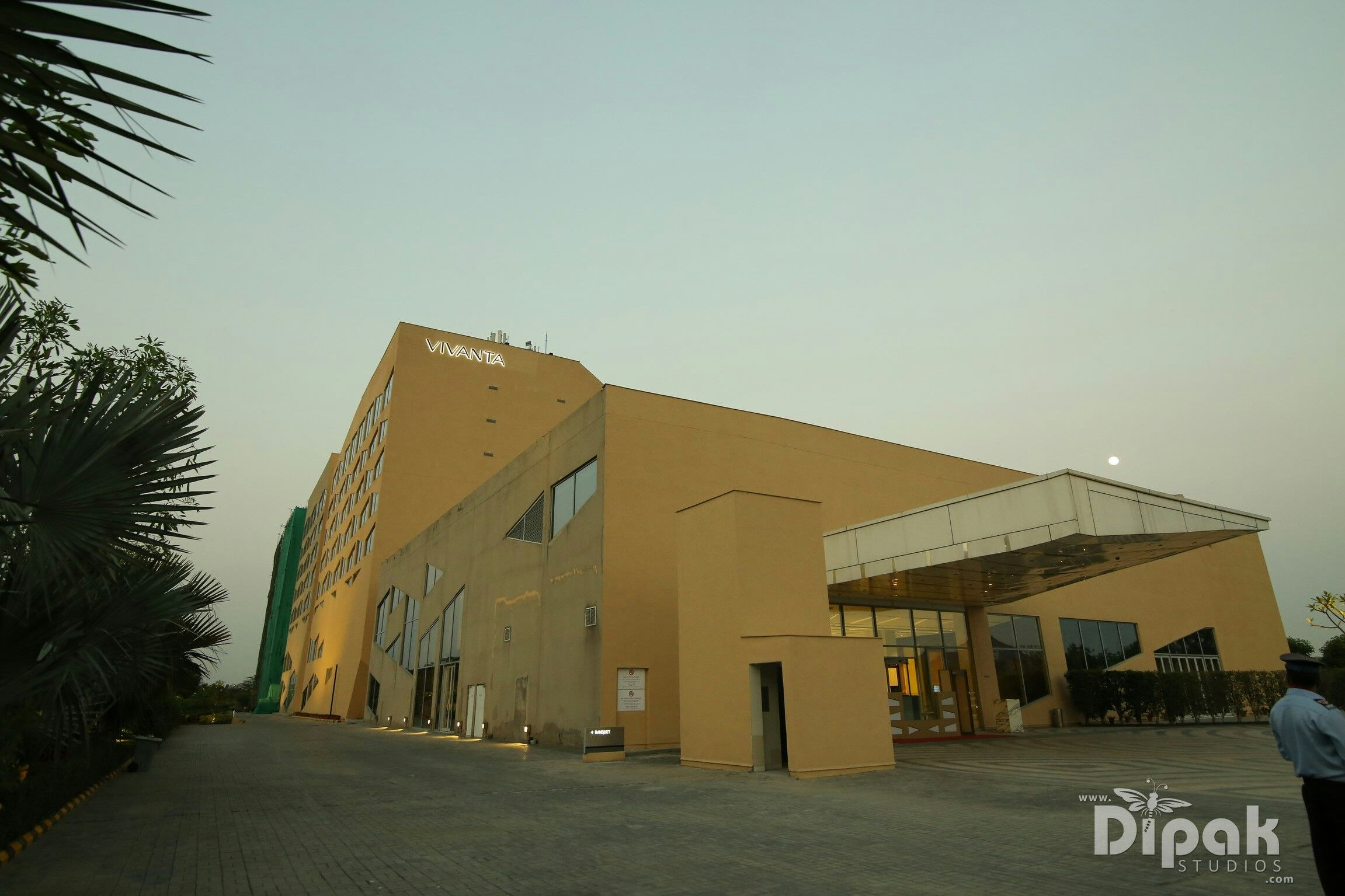 Vivanta New Delhi Dwarka 8/78