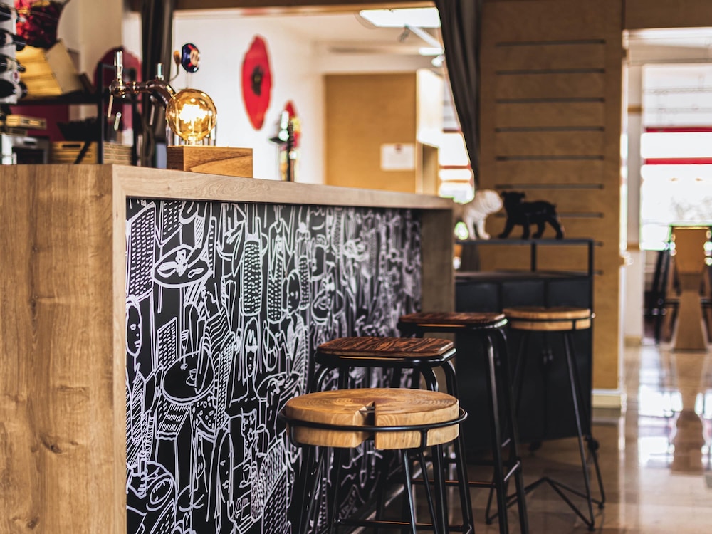 Ibis Saint Brieuc Yffiniac 50/68