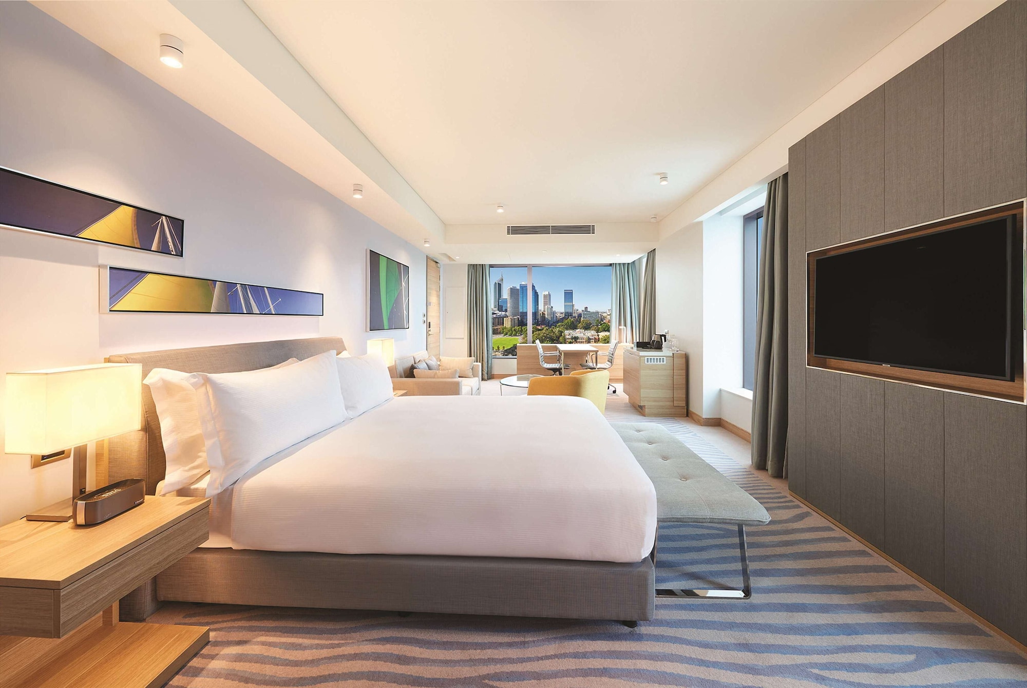 DELUXE, KING BED, RIVER VIEW