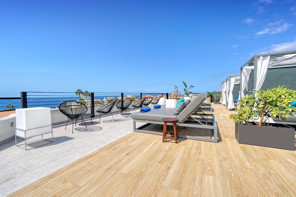 HOVIMA Suites Costa Adeje 35/64
