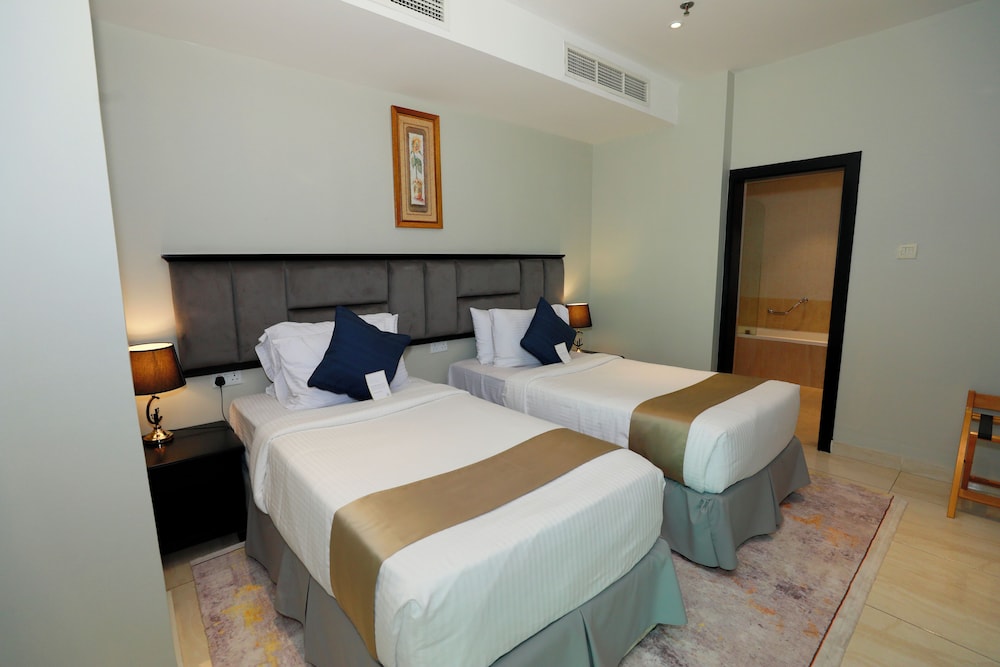 City Point Hotel 25/50