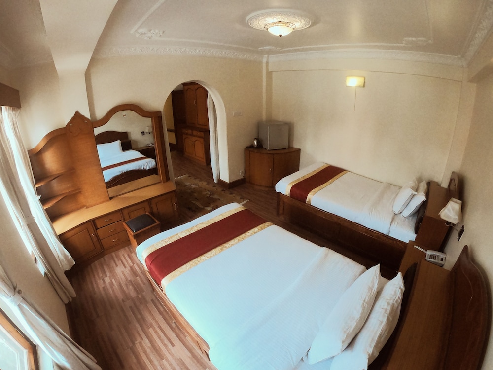 Bodhi Inn & Suite 19/50