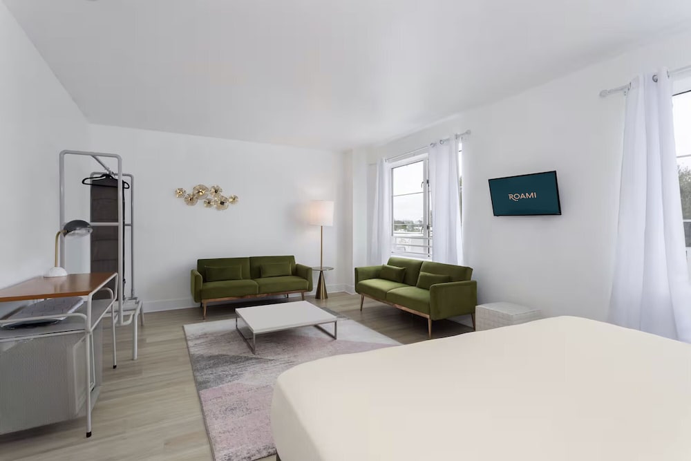 The Astor by LuxUrban 5/30