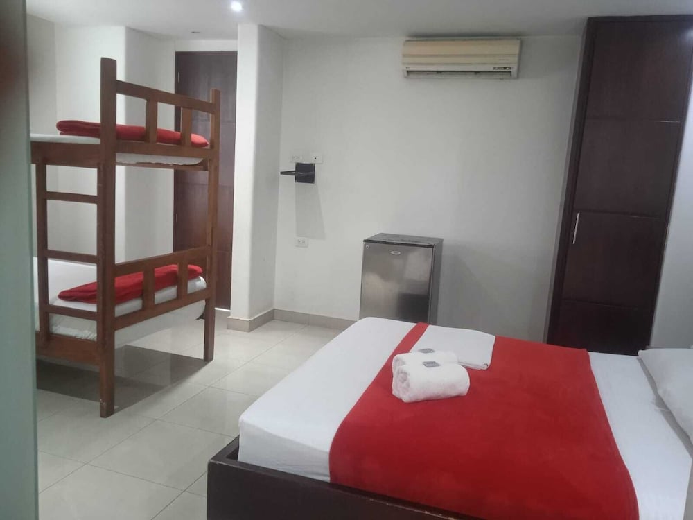 Hotel Romanza 15/45