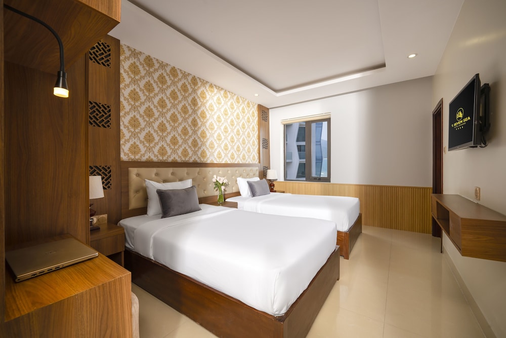 Seven Sea Hotel Da Nang 17/100