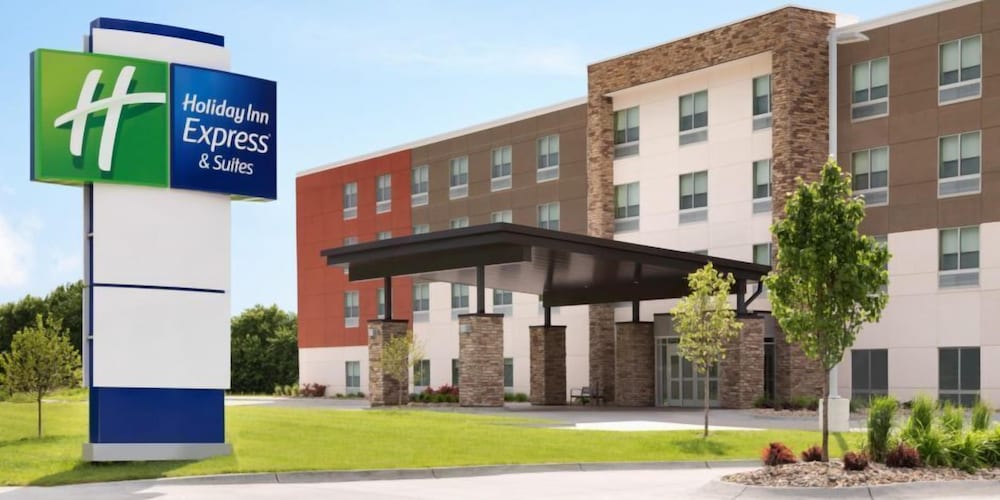 Holiday Inn Express Suites Atlanta Arpt Ne Hapeville 1/47