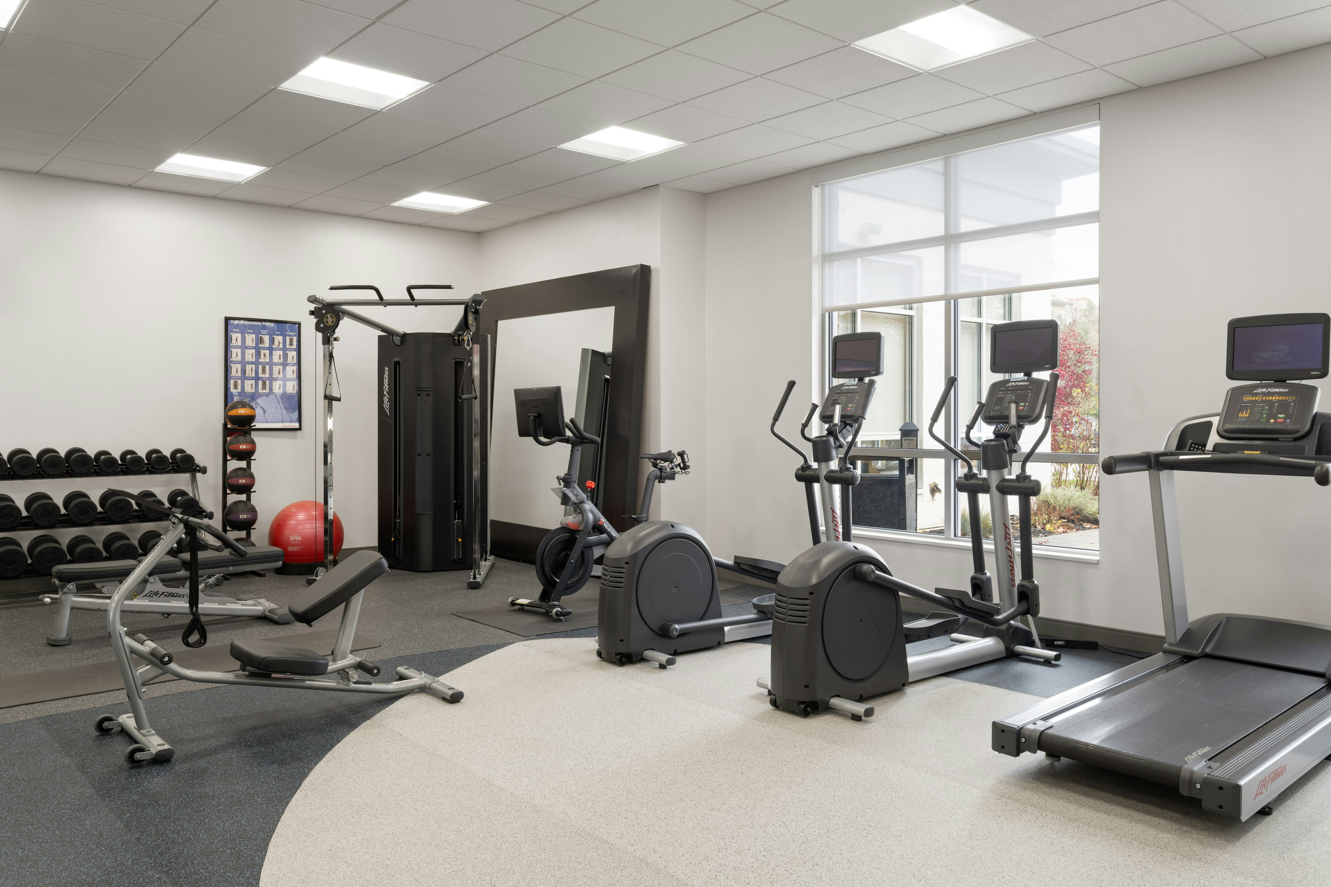 Hilton Garden Inn Lenox/Pittsfield 13/35