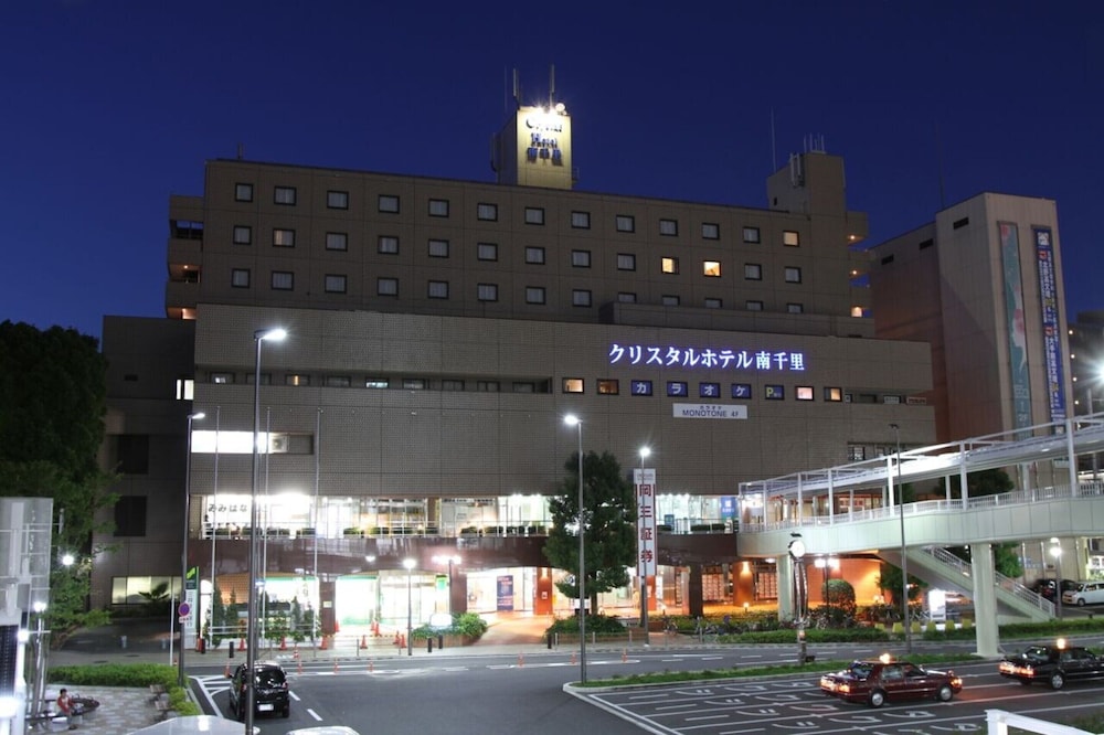 Crystal Hotel Minami Senri 1/54