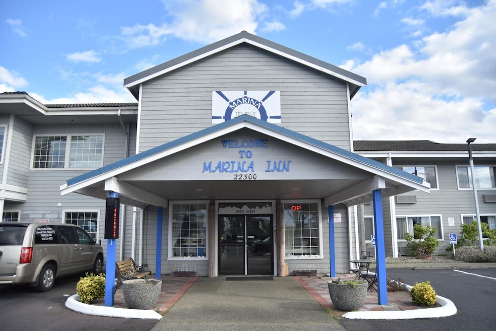 Marina Inn 1/44