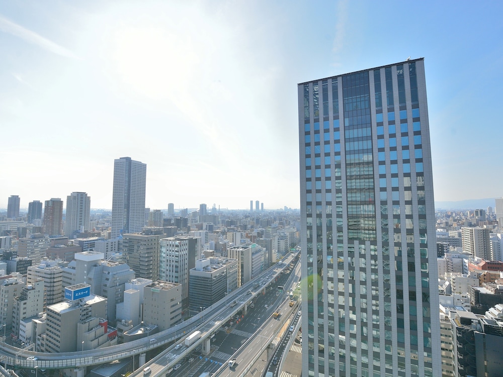 BRACKETS HOTEL Osaka Hommachi 写真1