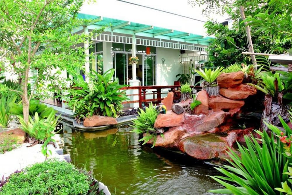 Jrd Resort 40/42