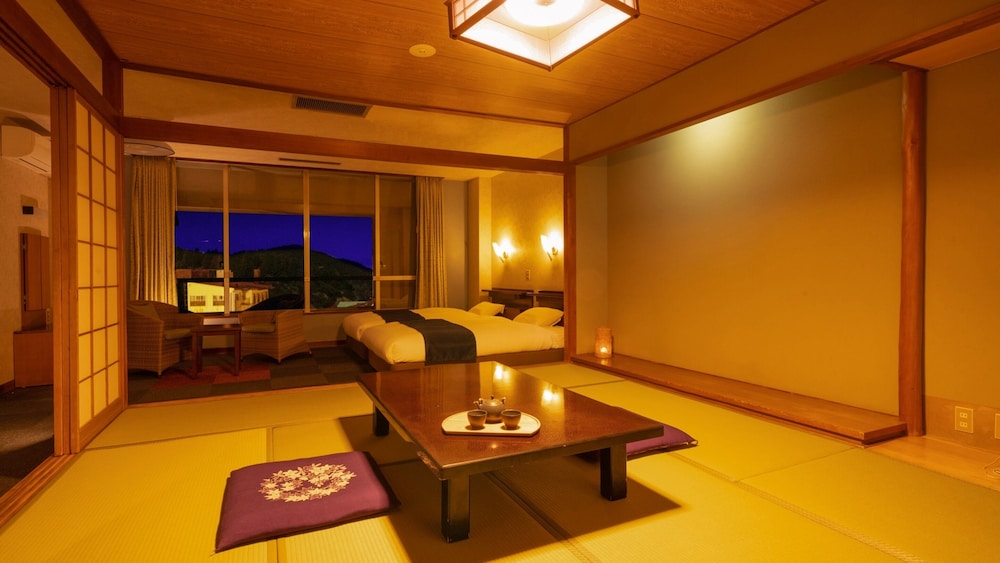swimming pool spa
