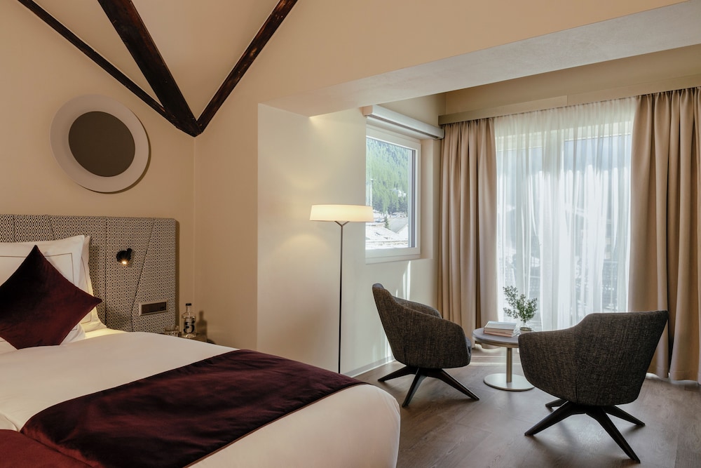 High, King Bed