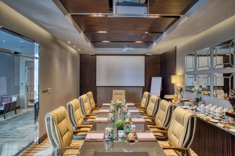 Gulf Executive Residence 37/48