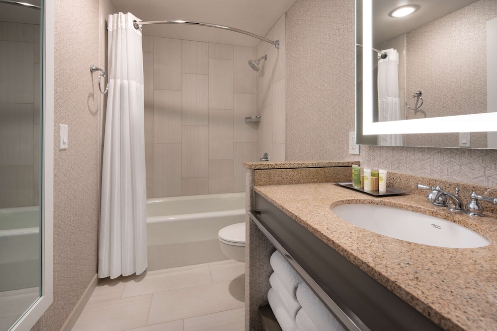 Coast Seattle Downtown Hotel by APA 49/50