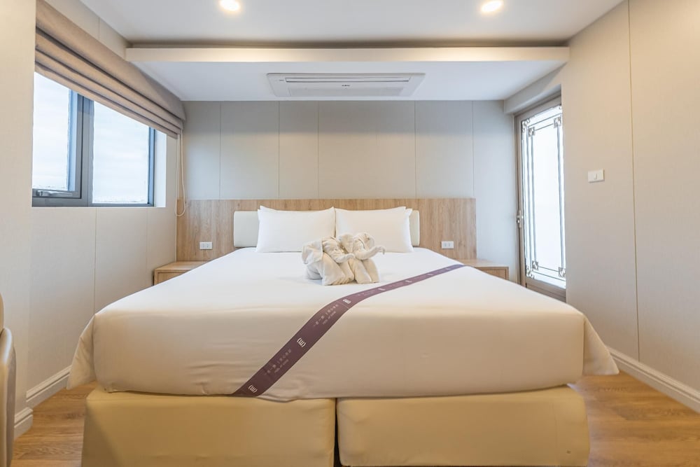 Golden Jomtien Beach Hotel 18/100