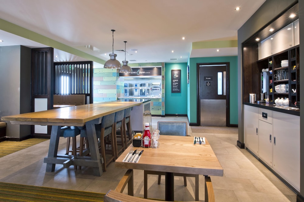 Premier Inn Wells (Somerset) 36/47