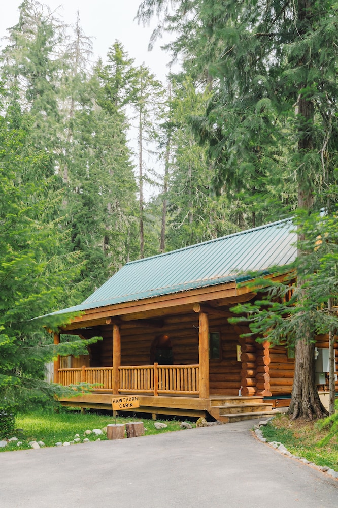 Alta Crystal Resort by Gravity Haus in Enumclaw - WA
