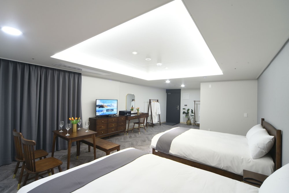 Haeundae Central Hotel 11/32