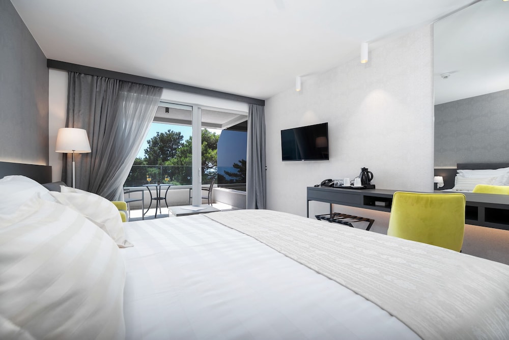 Hotel Mirjam 7/50