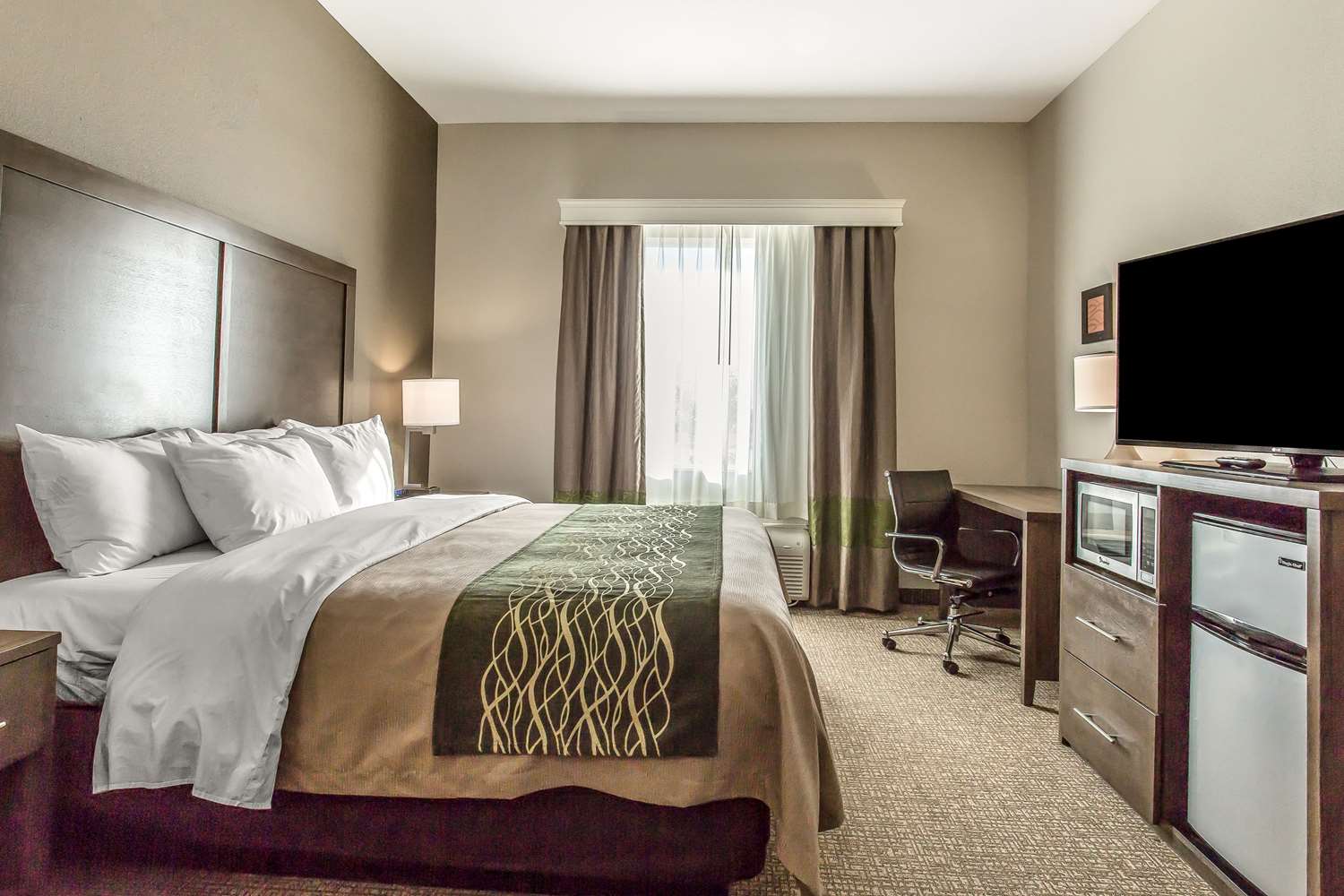 Room, King Bed