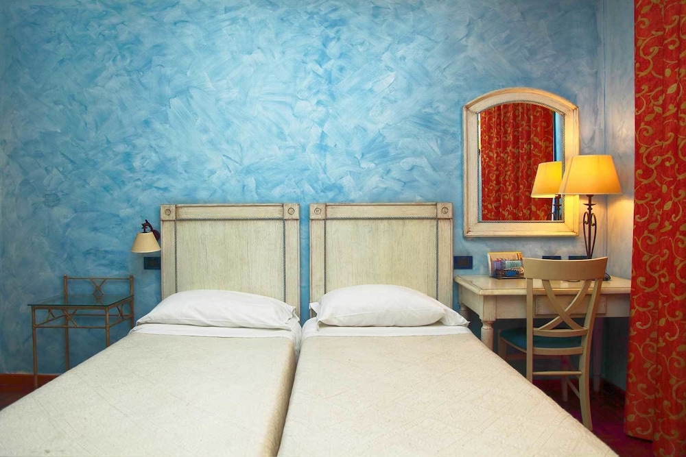 Hotel Nautico Pozzallo 33/68